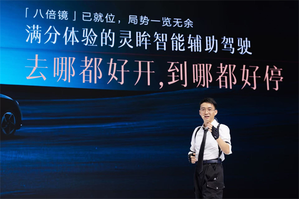 10.98萬元起！五菱星光2025款開啟預(yù)售，攜手《和平精英》打造年輕人的智能實戰(zhàn)利器！